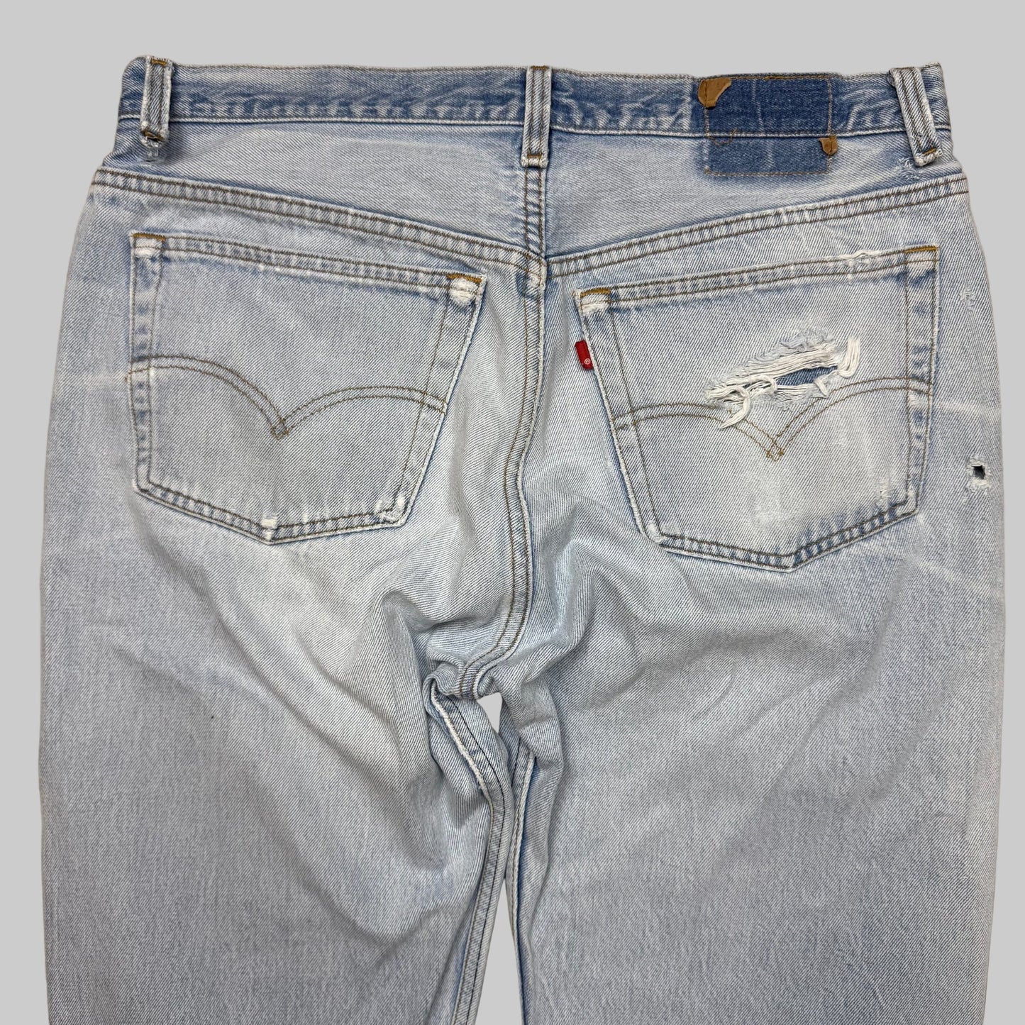 1990s - Levi's 501s - Light wash - Jeans - 34x31 - The Circle Collective