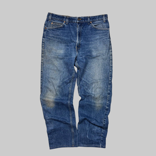 1990s - Levi's Orange Tab - Mid Wash - Jeans - 35x30 - The Circle Collective