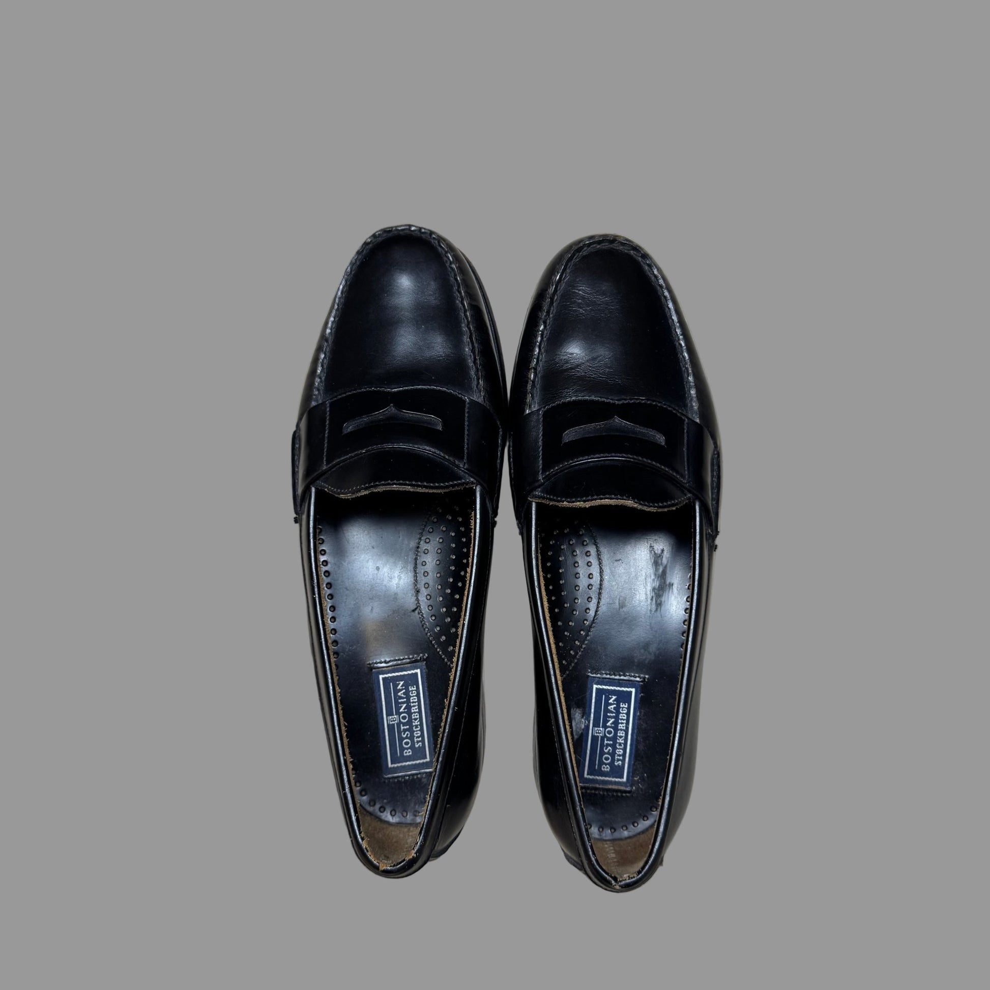 Vintage - Bostonian - Black Leather - Loafers - Size 10M/12W - The Circle Collective